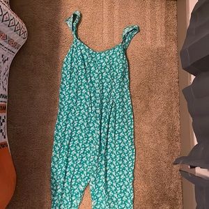 Turquoise, floral Jumpsuit; Medium; the nines by Hyatt